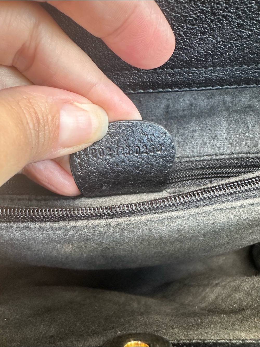 Gucci Diana Bamboo Handbag - Picture 10 of 14